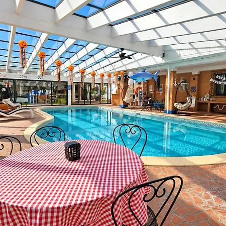 Hotel apartamentowy Workx 3*